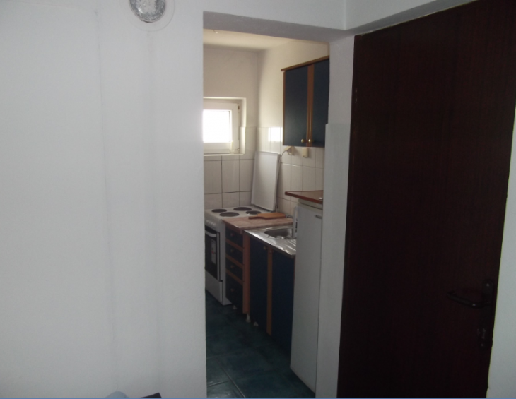 Apartman 4 (kuhinja)